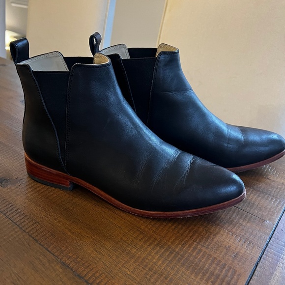 Black ankle boots from Nisolo, size 8.5 - Picture 2 of 4